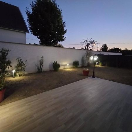 Logement Cosy Neuf Avec Jardin Mions Exteriér fotografie
